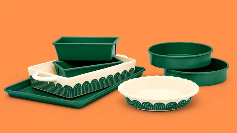 The 7-piece Great Jones bakeware set, "Fully Baked," is available in "Broccoli" and "Blueberry."