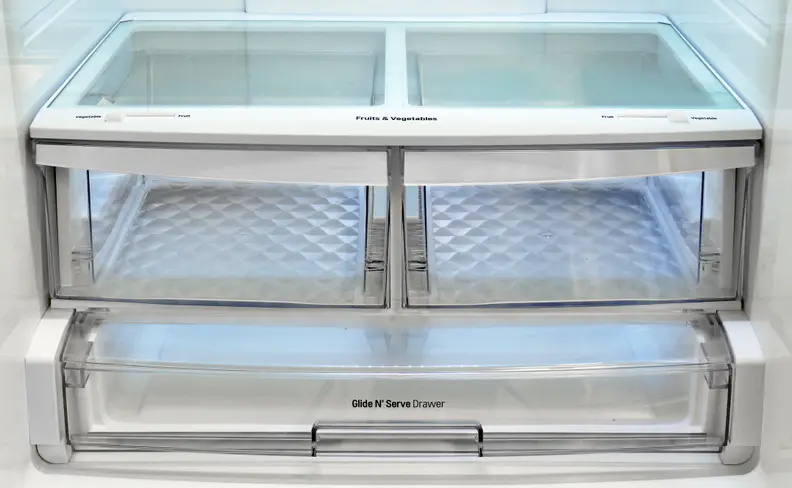 The LG LDC24370ST's crispers slide open with ease, but aren't great at retaining moisture.