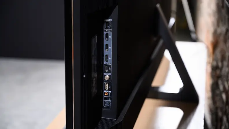 TCL 8 Series Connectivity Ports