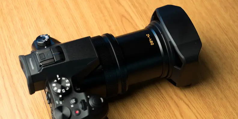 The FZ2500's long zoom lens is the main attraction, extending this far out as soon as you turn the camera on for increased stability.