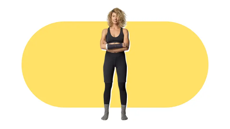 A model wearing a black sportsbra.