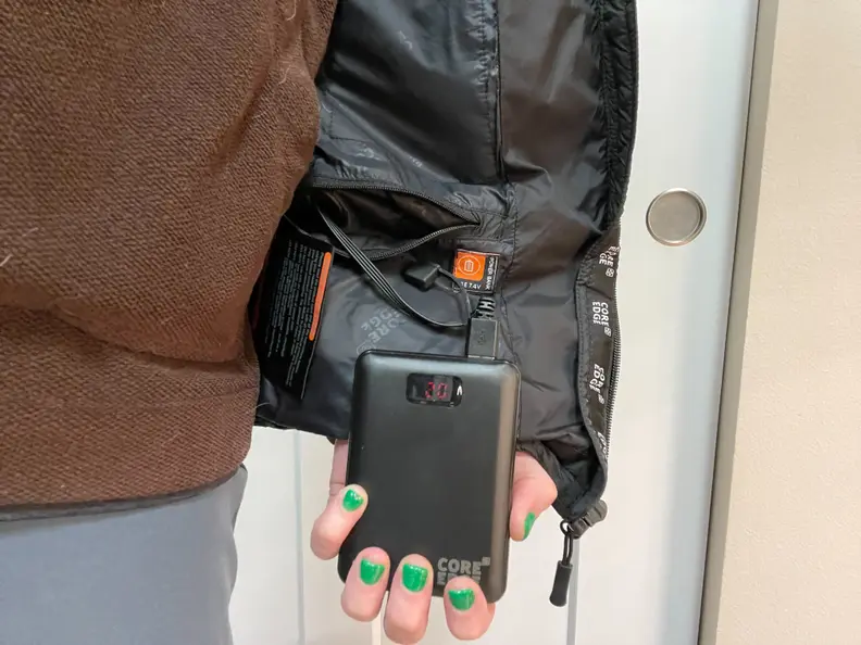 A power bank from the COREEDGE vest.