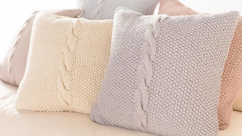 Cable knit pillow