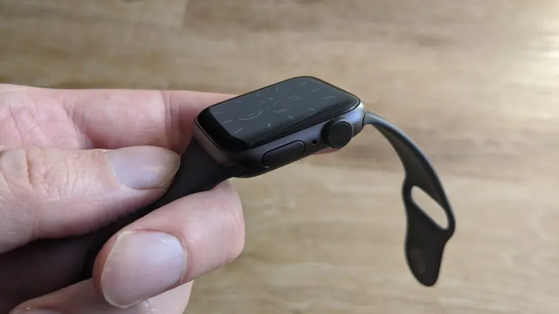 Apple Watch Series 5 crown