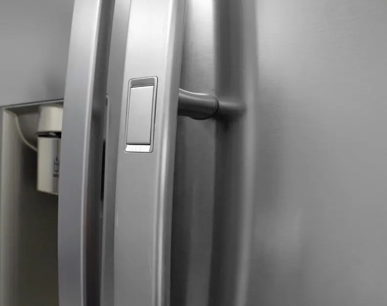 Handles with button