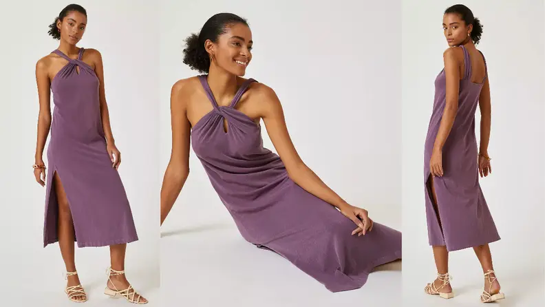How stunning is this shade of purple?