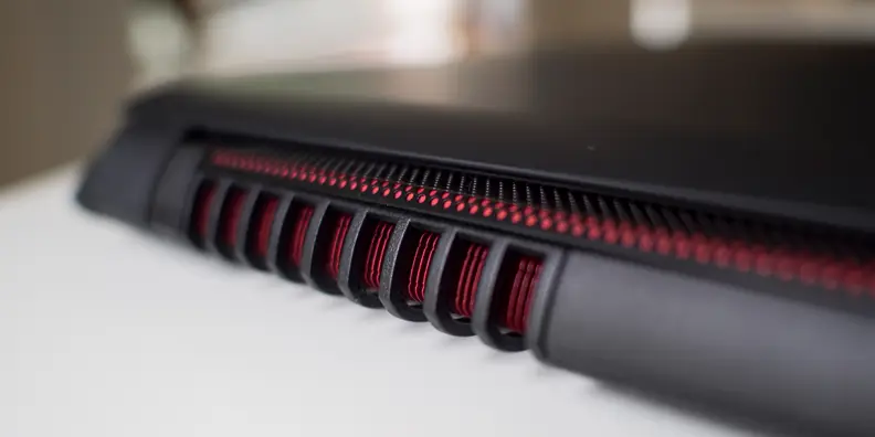 Dell Inspiron 15 7559 Vents