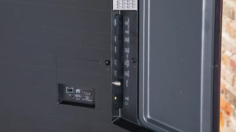 Side-facing cutout on the back of the panel of the Hisense U7K television.