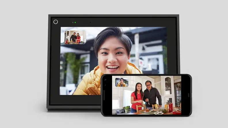 The Portal Mini lets you video chat through Facebook or WhatsApp.