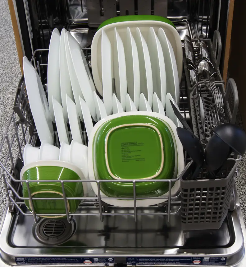 KitchenAid KDTM354DSS lower rack capacity