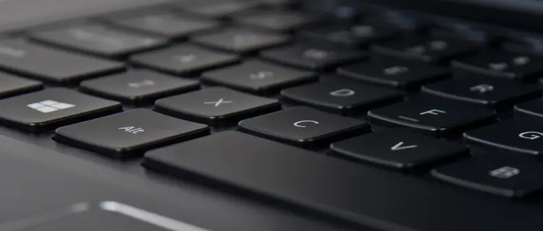A photograph of the Samsung ATIV Book 9 2014 edition's keyboard.