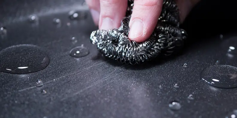 scratch test on nonstick pans