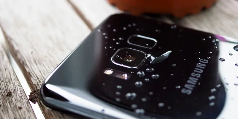 A close-up of the camera on the Samsung Galaxy S8