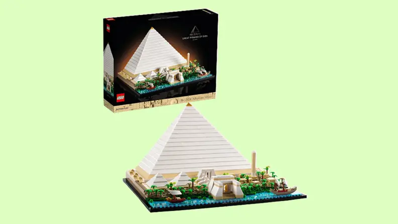 Lego architecture great pyramid of giza set on a light green background