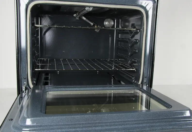 oven cavity and two standard racks