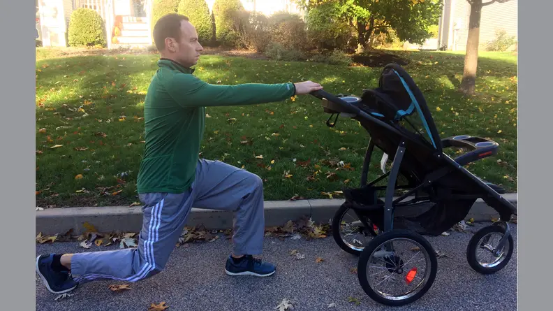 How to exercise with your stroller - lunges