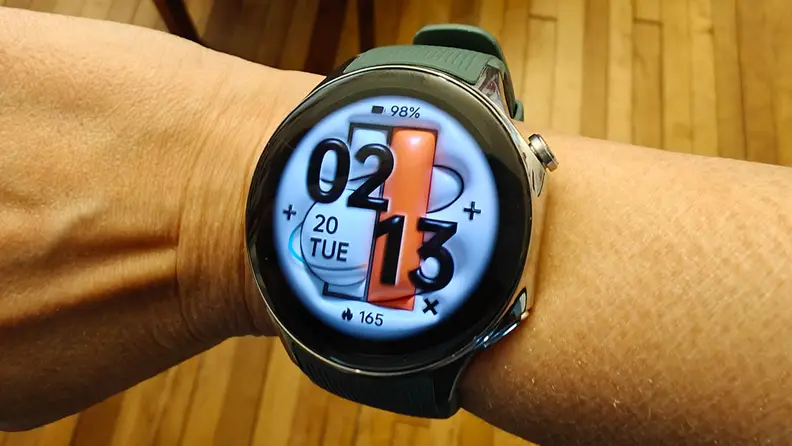 Close-up view of the OnePlus Watch 2's 3D watch face.