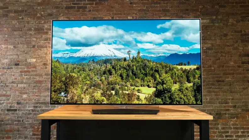 LG OLED55B7A with 4K Content