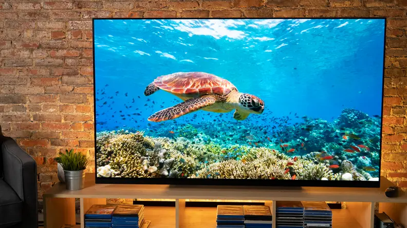 LG E9 with HDR Dolby Vision Content