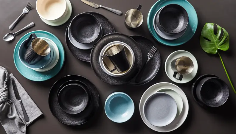 MoDRN Scandinavian Dinner Set