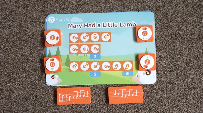 The Matatalab Pro Set adds a lot of music-related coding commands to the robot's repertoire.