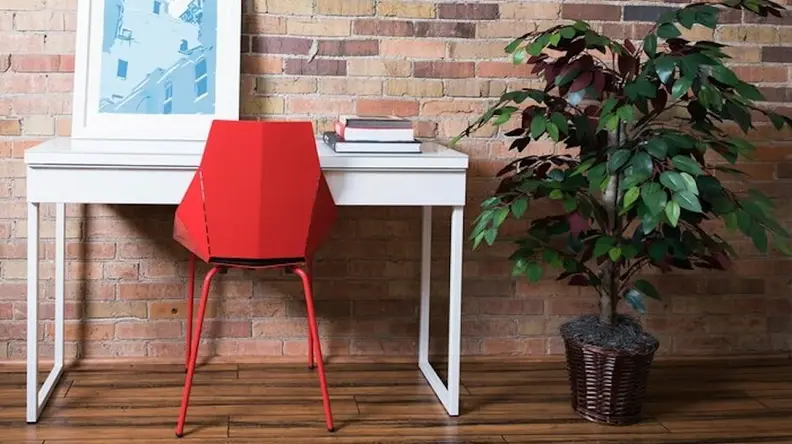 This cool tree will make your coworkers jealous.