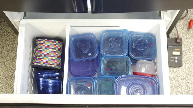 The frozen ballast and the freezable lunch bags were frozen overnight.