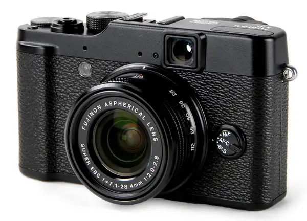 Nikon Coolpix P7100 Digital Camera Review - Reviewed