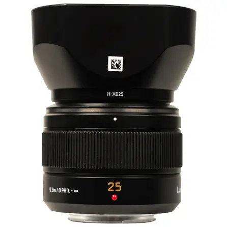 Panasonic Lumix G Leica DG Summilux 25mm f/1.4 ASPH Lens Review