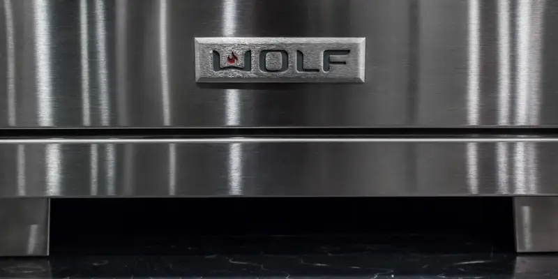 Wolf DF304 30-Inch Range Review - Reviewed