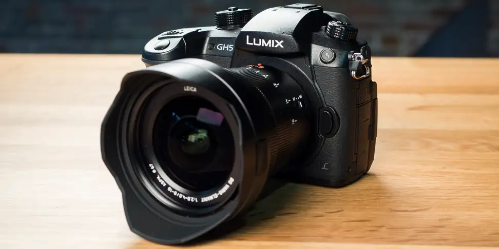 Panasonic Lumix GH5