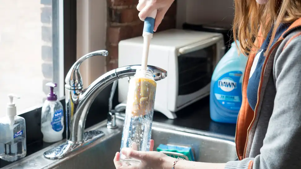 How to clean your reusable water bottle