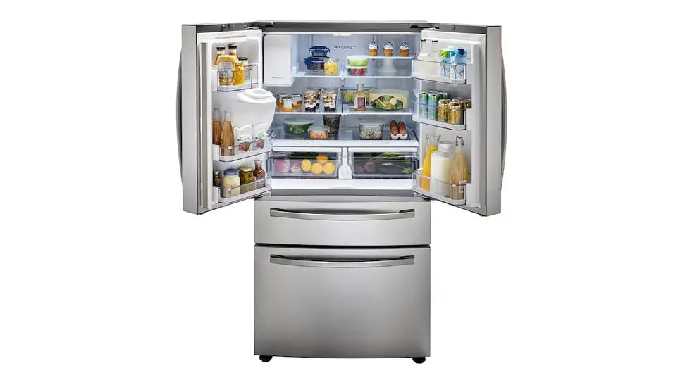 A Samsung RF28R7201SR refrigerator