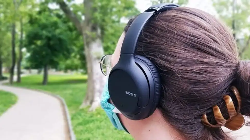 Sony WH-CH710N Headphones Review