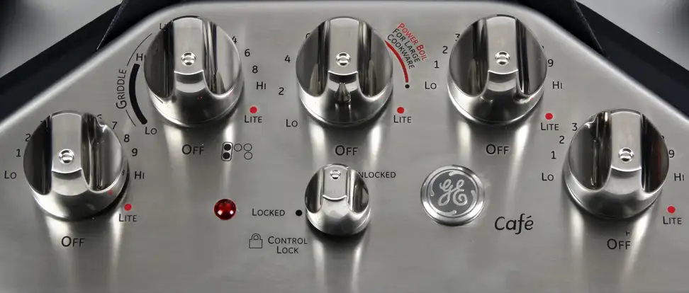 Café Gas Cooktop