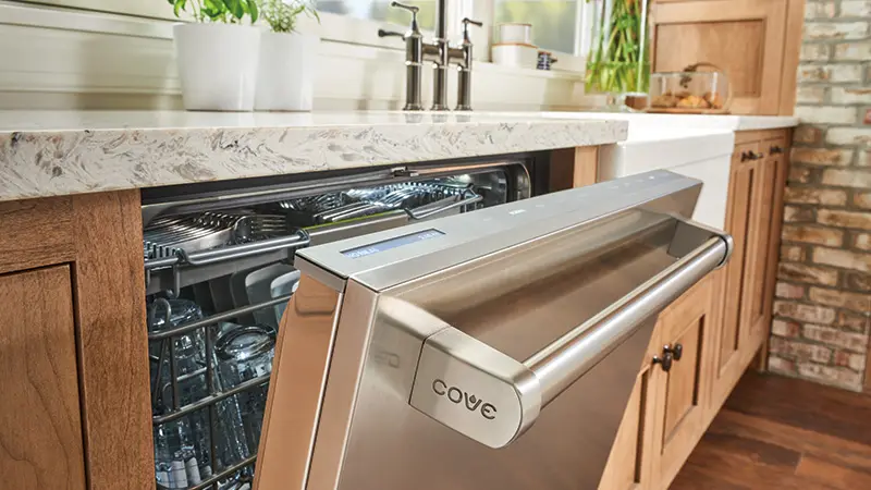 A luxurious Cove dishwasher