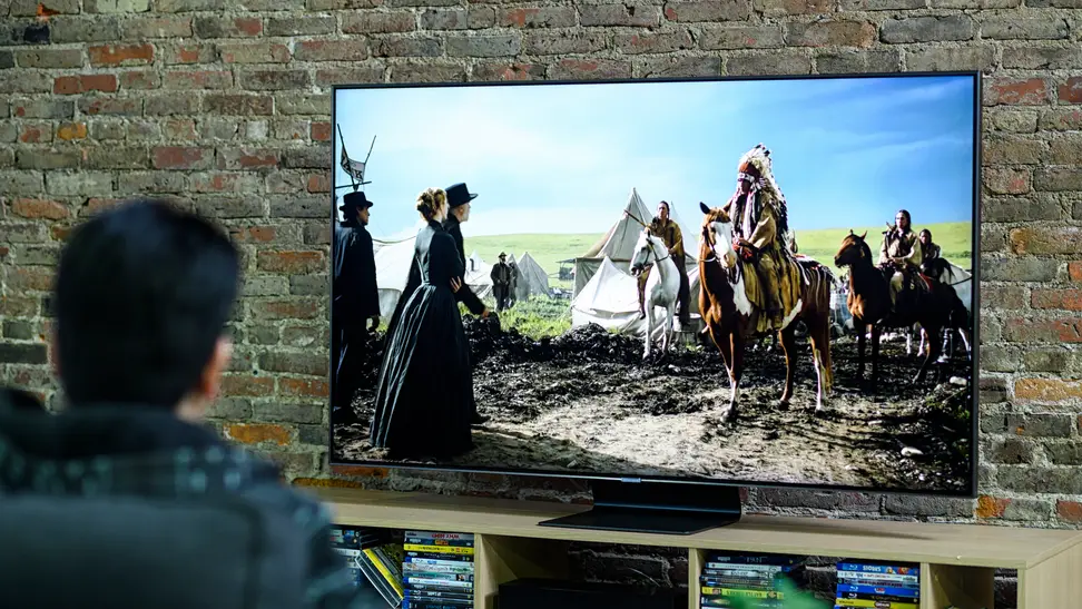 How to connect a laptop to a TV