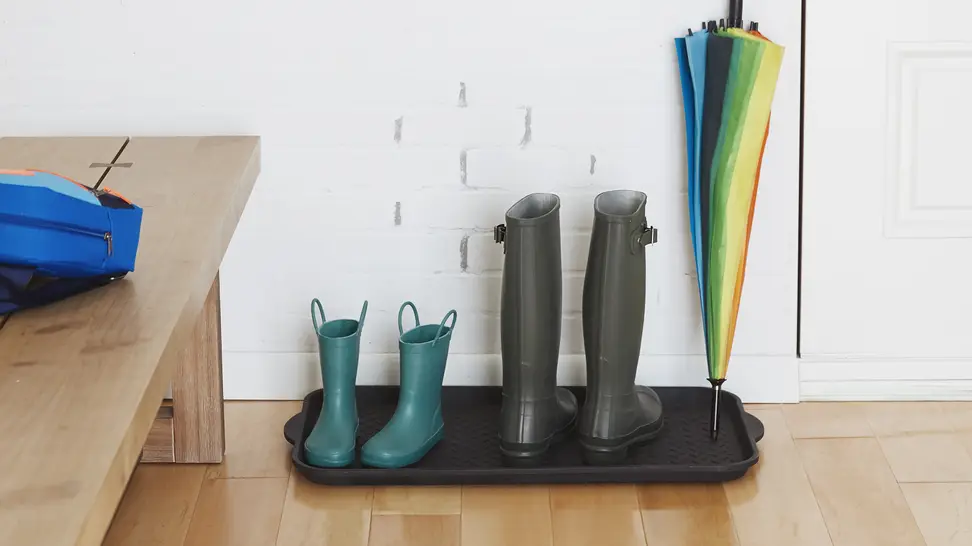 Keep your entryway clean with the help of a sturdy boot tray.