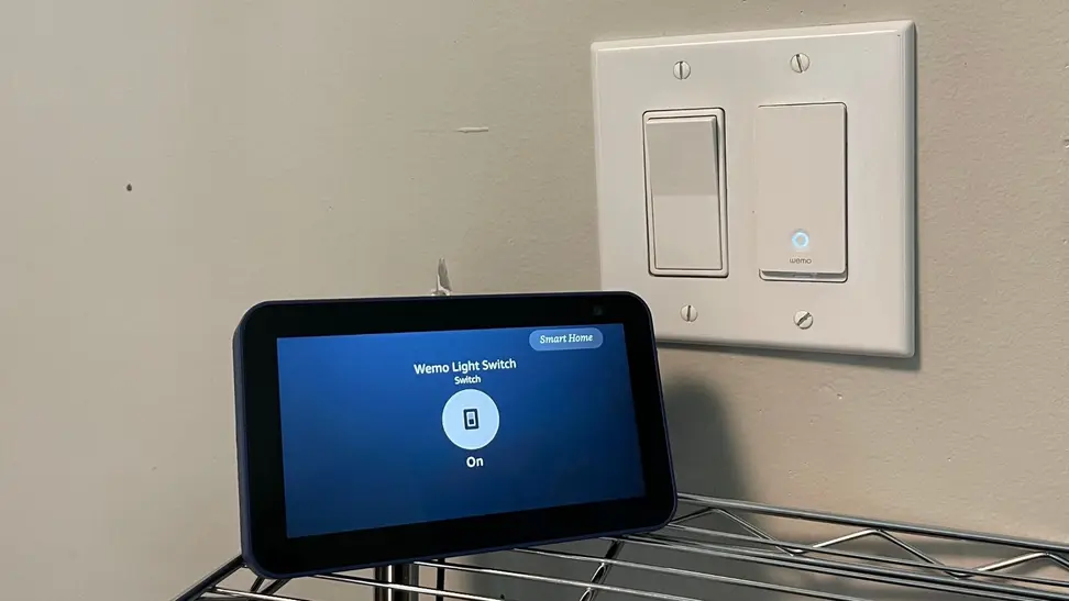 Amazon Echo Show 5 (second-gen) next to the Wemo Smart Light Switch (second-gen)