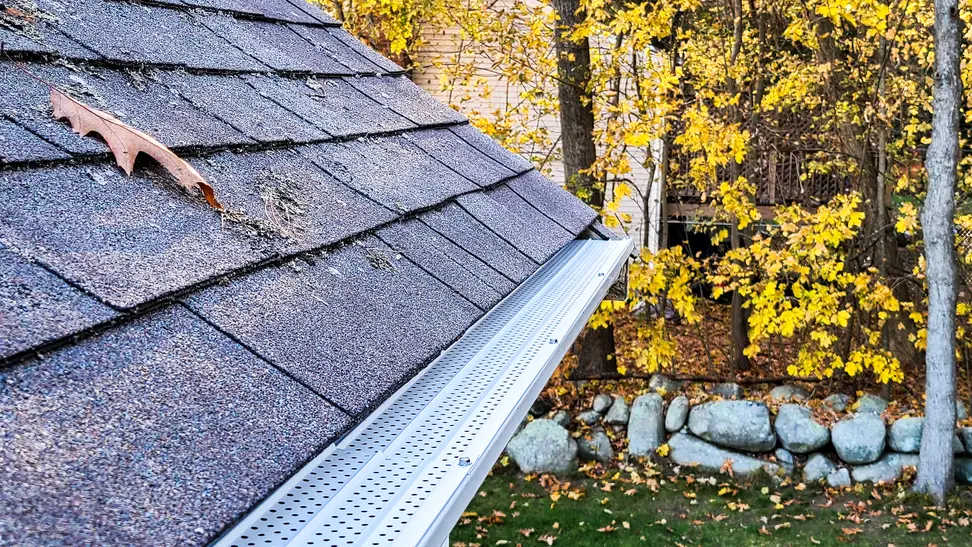 The flexxpoint 30-year-gutter-guard system