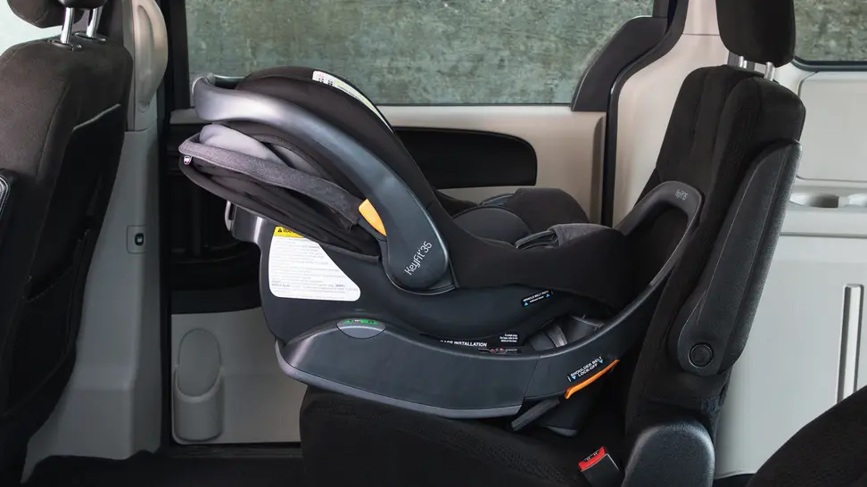 A Chicco KeyFit 35 car seat installed in a car