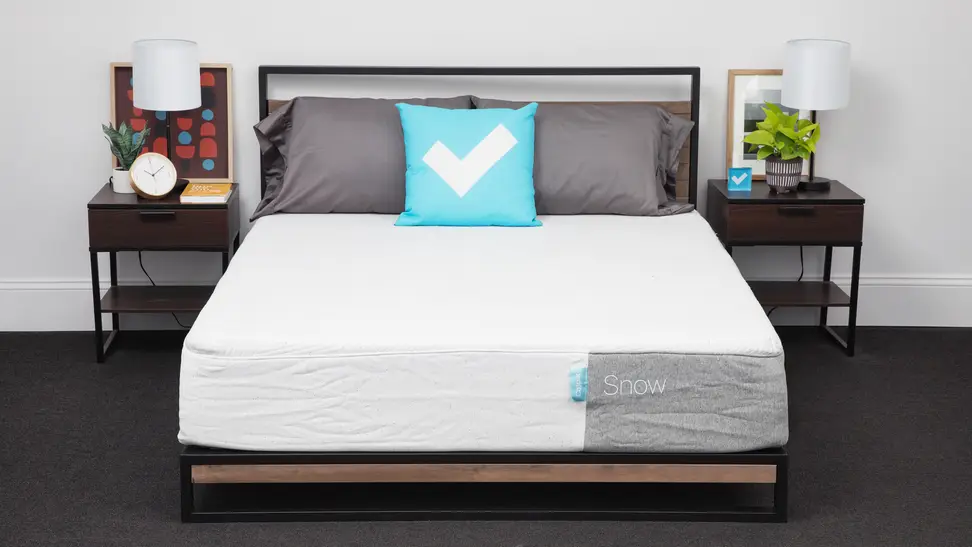 Casper Snow Hybrid mattress.