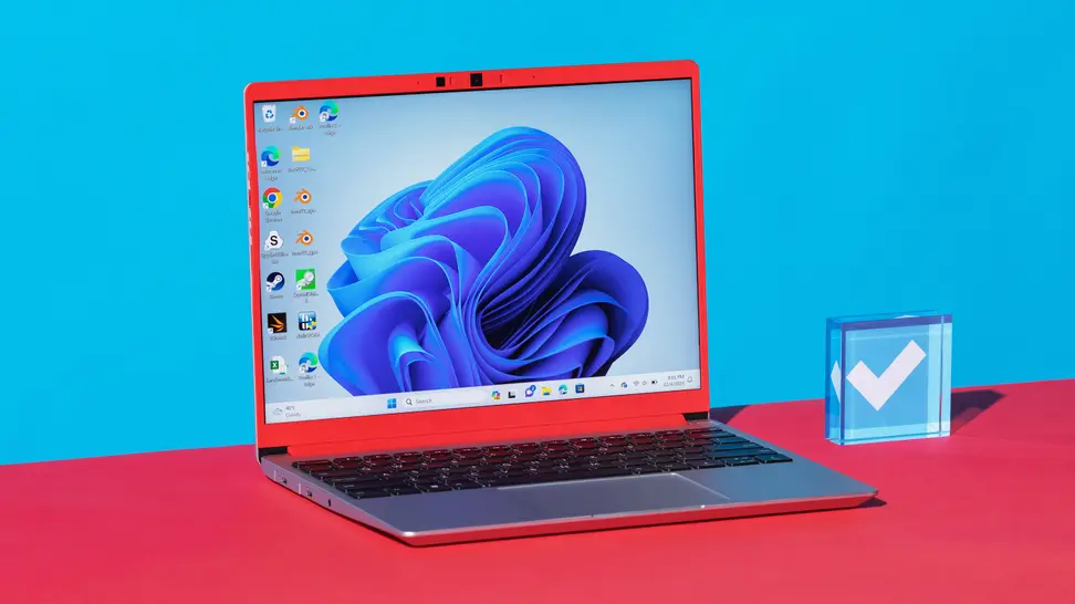 The Framework Laptop 13 AMD with the Reviewed logo next to it.