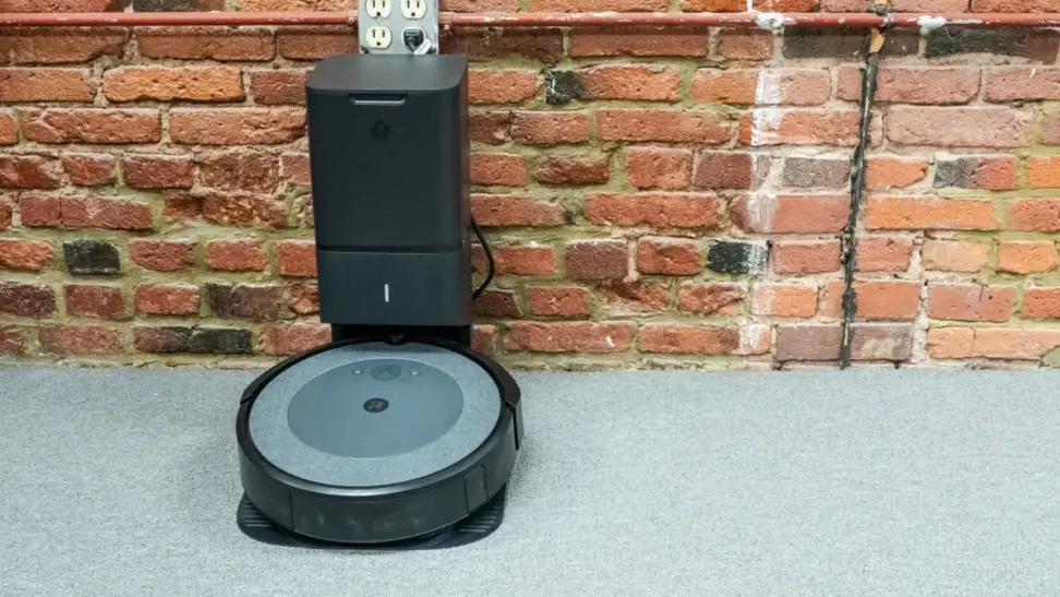 iRobot Roomba i3+Robot Vacuum Cleaner Review - Reviewed