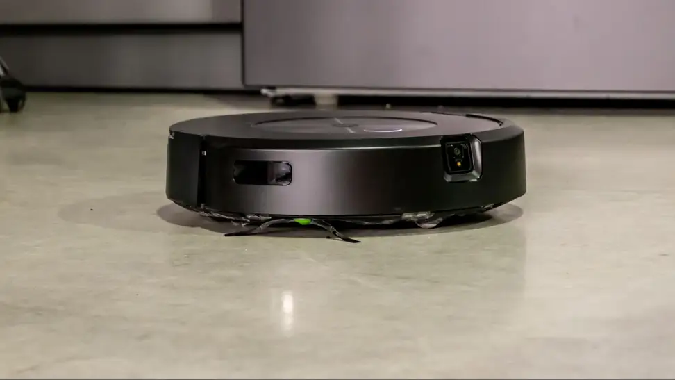 iRobot Roomba j7+ Combo robot vacuum cleaner review - Reviewed