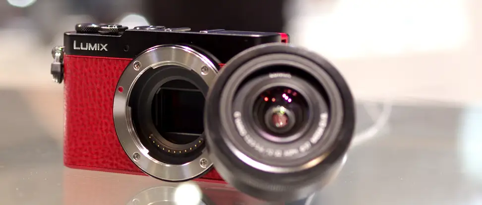 Panasonic Lumix GM5 First Impressions Review - Reviewed
